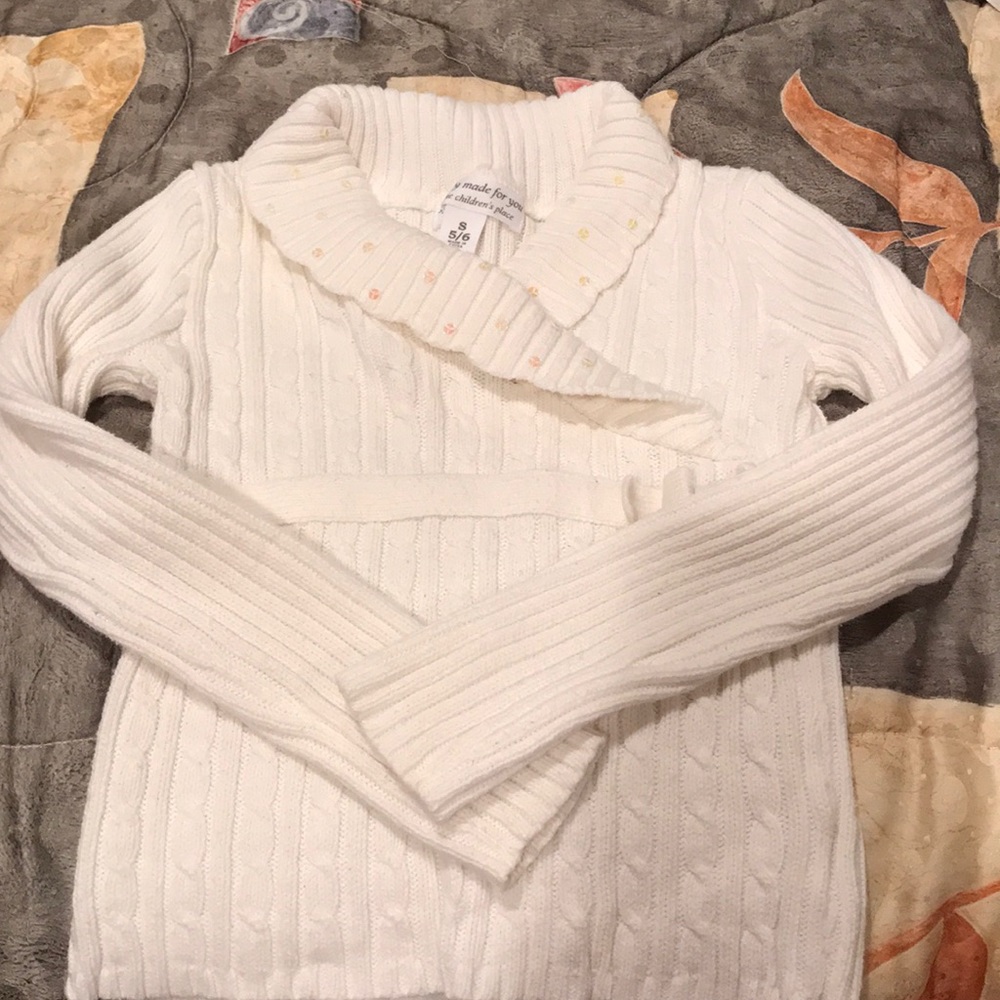 Children’s place girls sweater